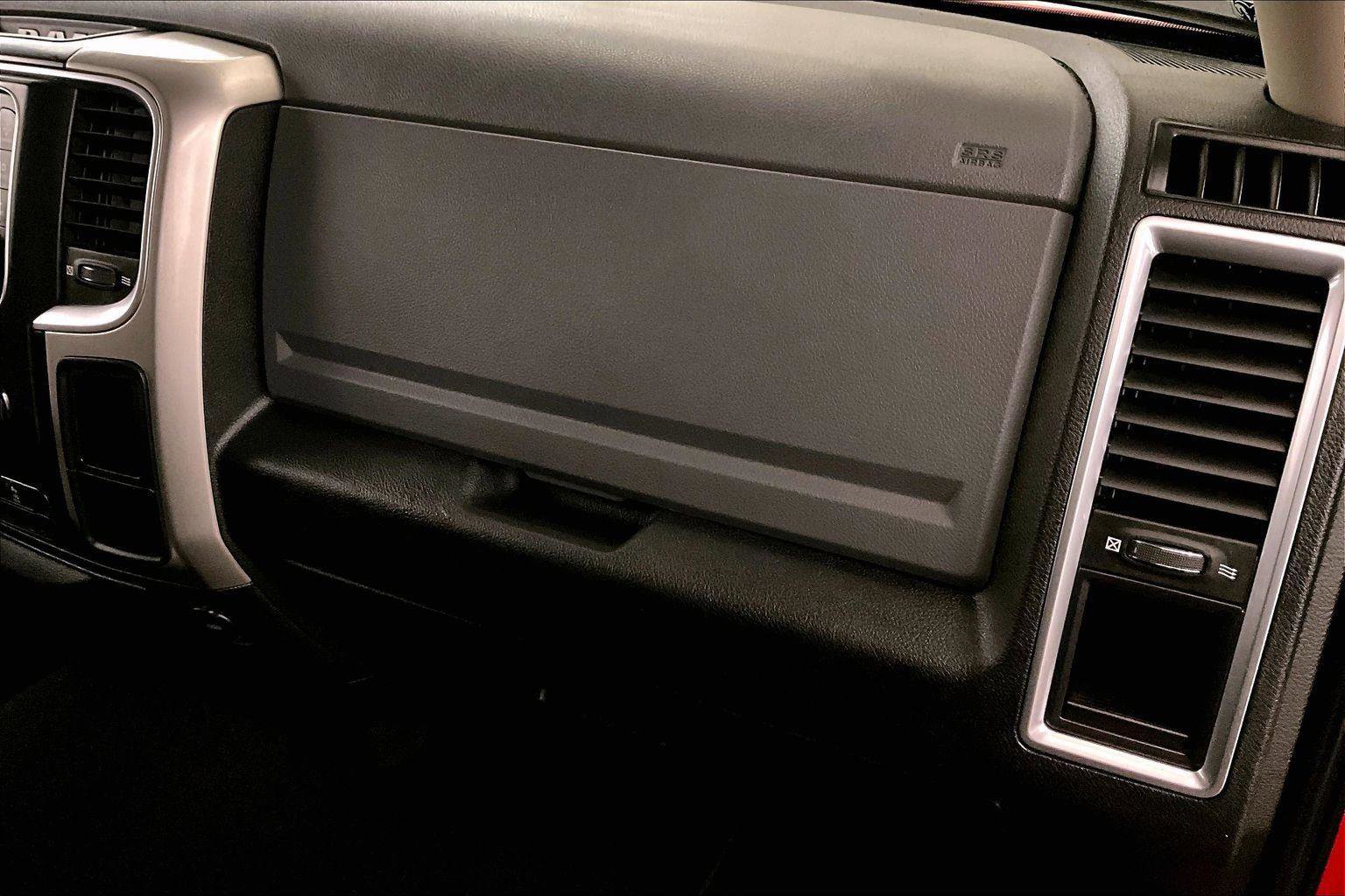 Used 2020 RAM 1500 Classic Warlock image 16