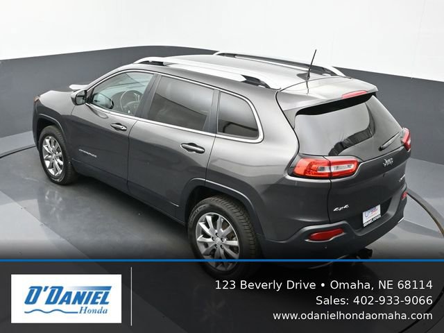 Used 2018 Jeep Cherokee Limited image 15