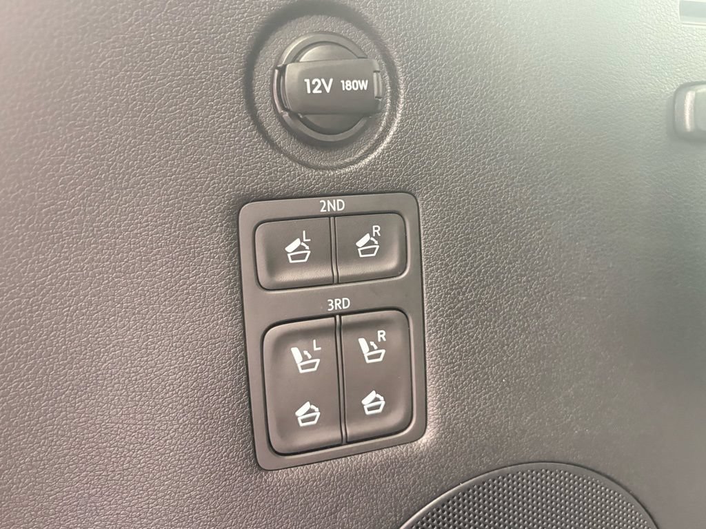Used 2021 Hyundai Palisade Limited FWD image 10