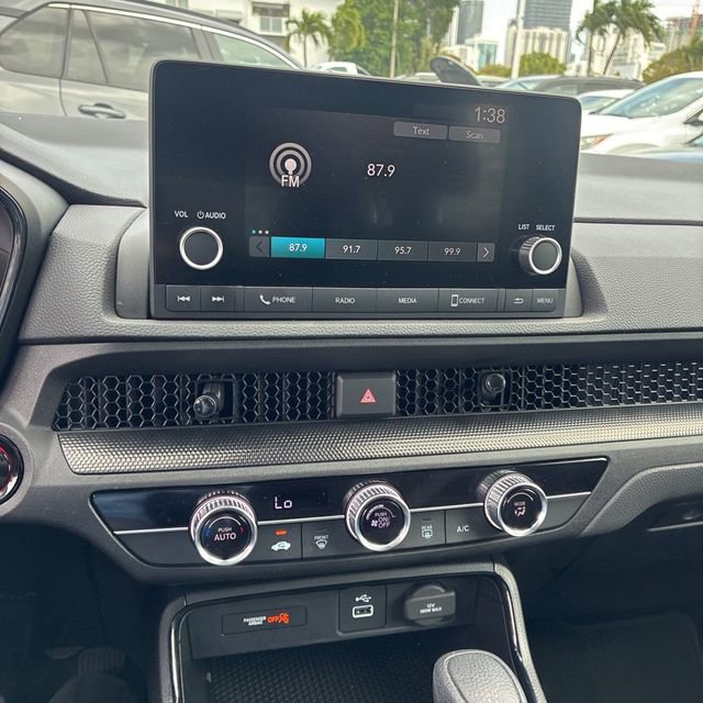 Used 2025 Honda CR-V LX image 15