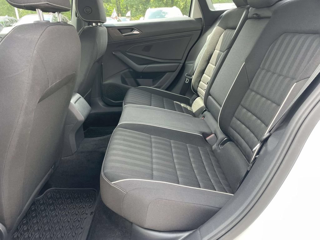 Certified 2024 Volkswagen Jetta Sport FWD image 15