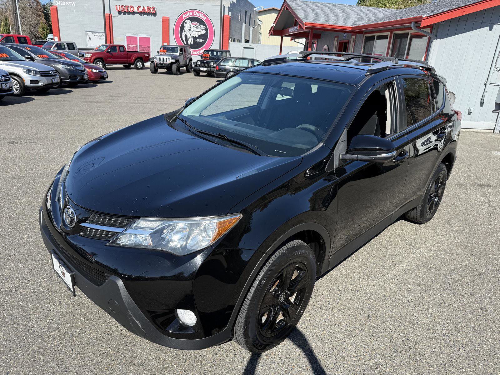 Used 2013 Toyota RAV4 XLE image 2