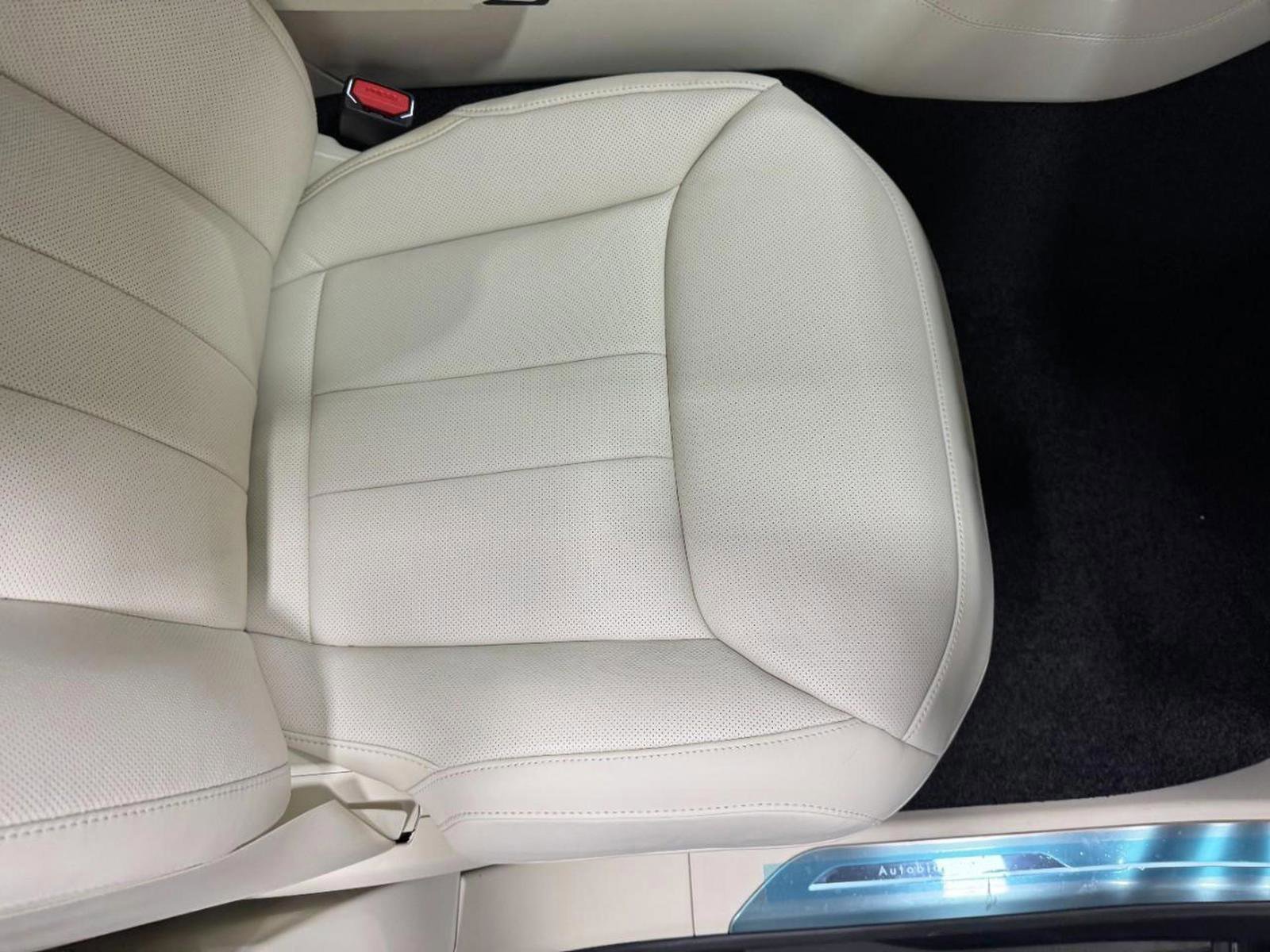 New 2026 Land Rover Range Rover Autobiography image 19