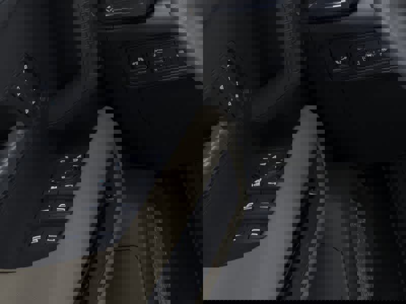 New 2026 GMC Hummer EV SUV w/ LPO, Dark Essentials Package image 22