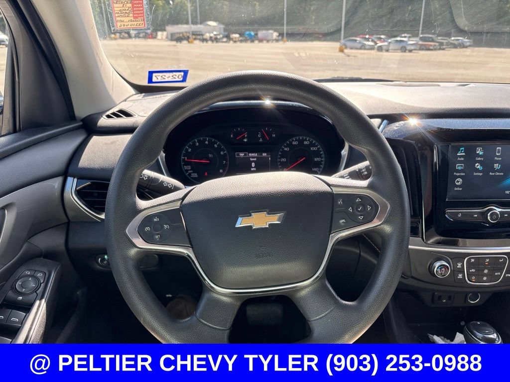 Used 2018 Chevrolet Traverse LS FWD image 12