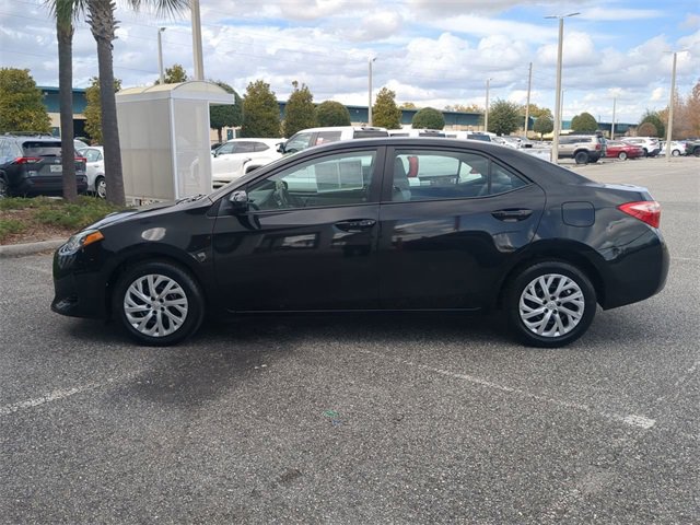 Used 2018 Toyota Corolla LE image 7