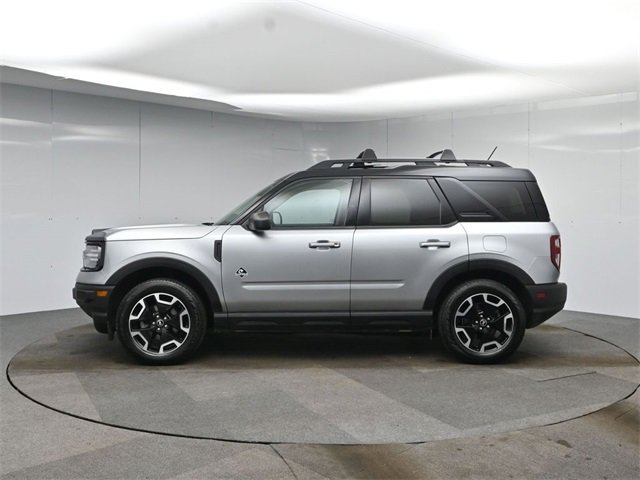 Used 2023 Ford Bronco Sport Outer Banks w/ Tech Package image 2