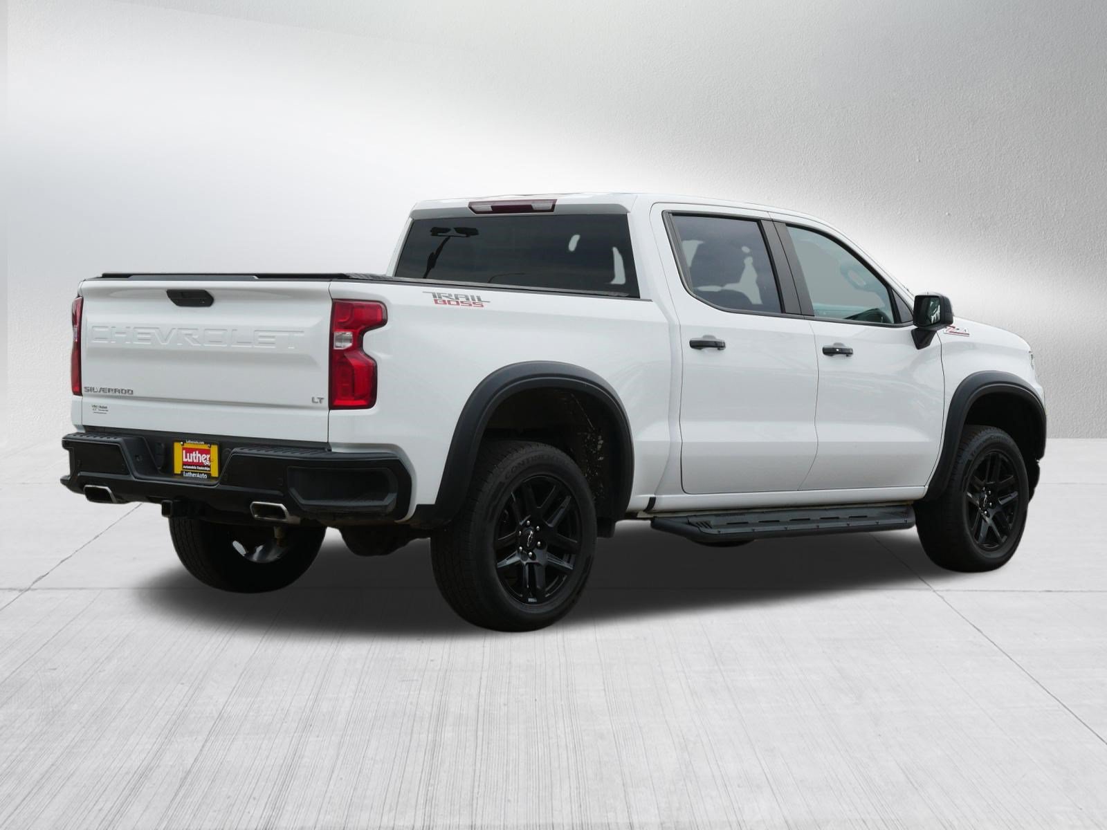 Certified 2022 Chevrolet Silverado 1500 LT Trail Boss w/ Safety Package AWD/4WD image 7