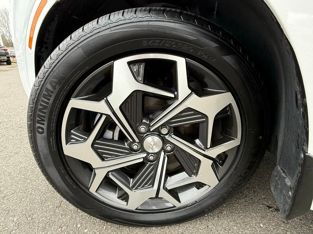 Used 2021 Hyundai Palisade Calligraphy w/ Winter Package image 40