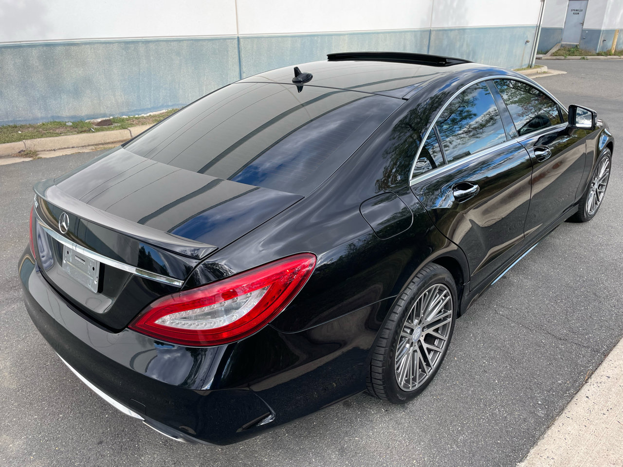 Used 2015 Mercedes-Benz CLS 400 4dr Sdn CLS 400 RWD image 4
