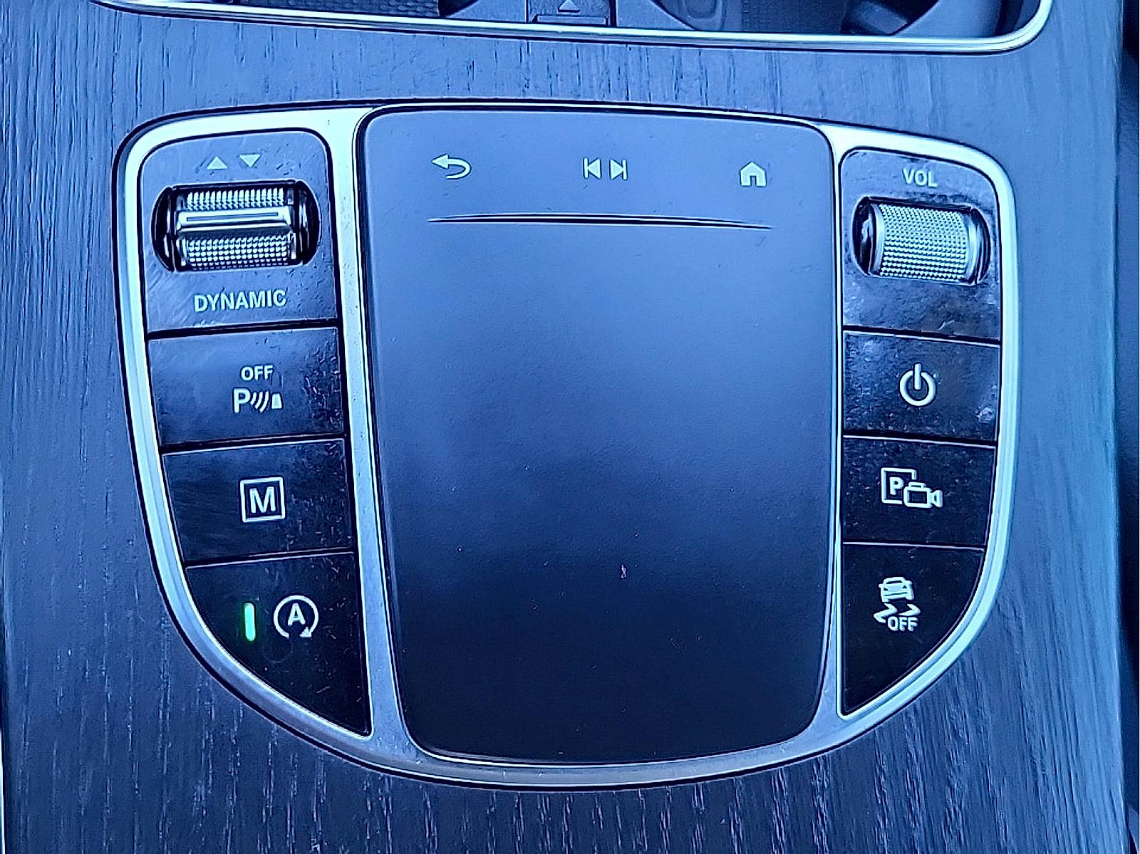 Used 2022 Mercedes-Benz GLC 300 4MATIC image 25