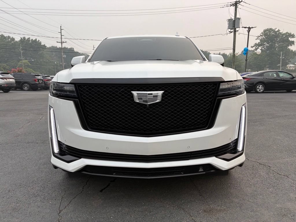 Used 2021 Cadillac Escalade ESV Sport Platinum w/ LPO, ONYX Package AWD/4WD image 2