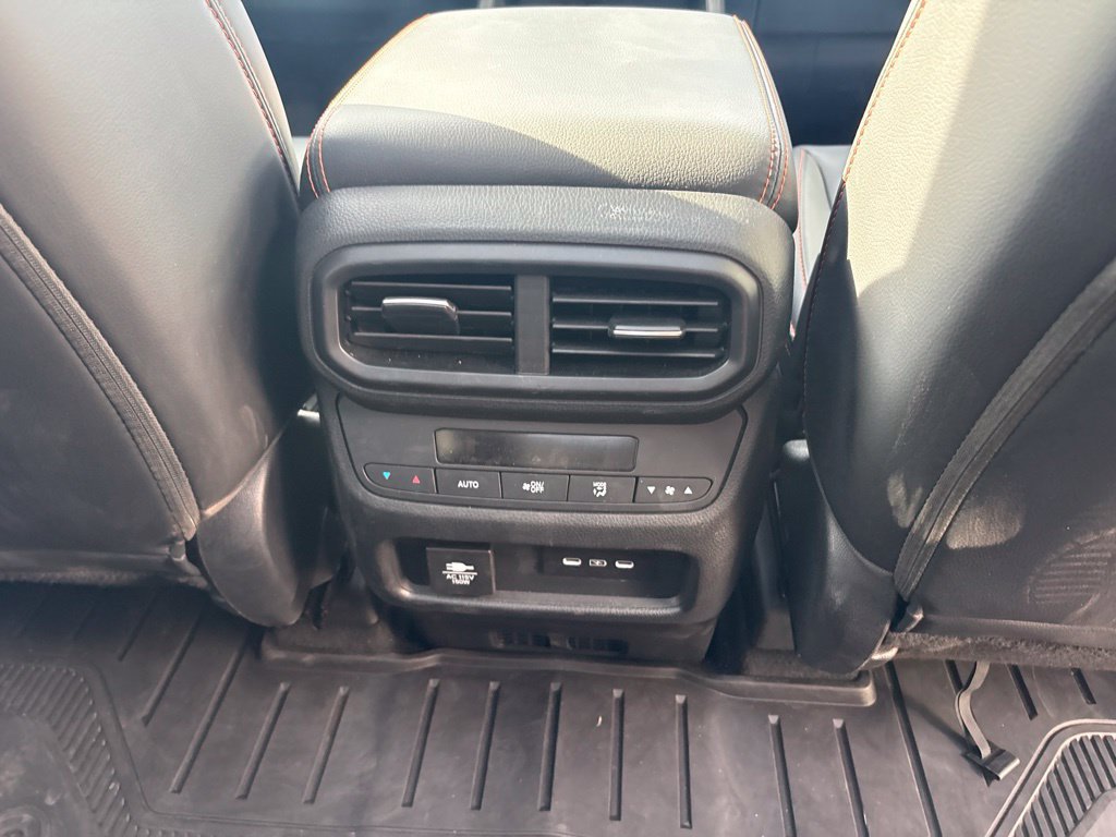 Certified 2025 Honda Pilot TrailSport image 36