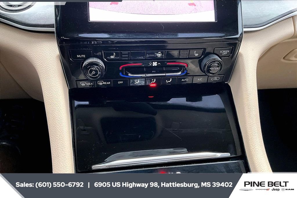 Used 2022 Jeep Grand Cherokee L Limited w/ Trailer Tow Group (B) image 23