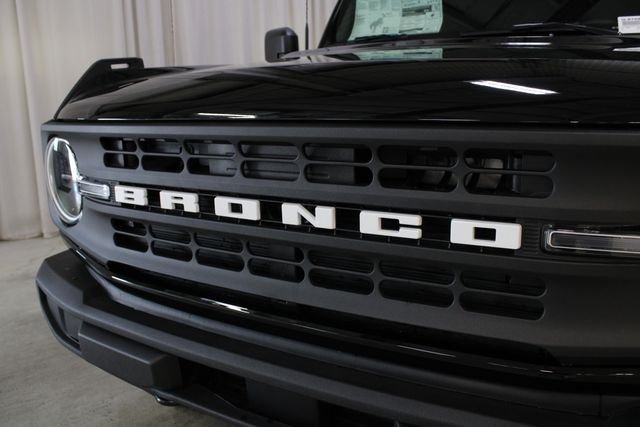 New 2025 Ford Bronco 4-Door AWD/4WD image 31