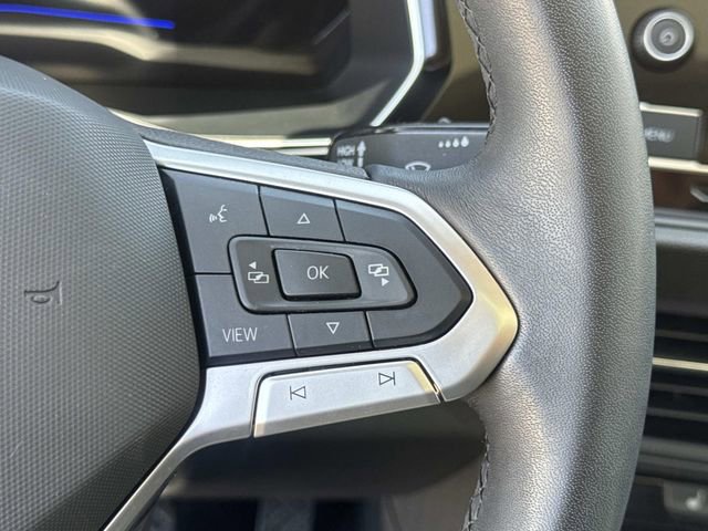 Certified 2023 Volkswagen Jetta SE FWD image 9