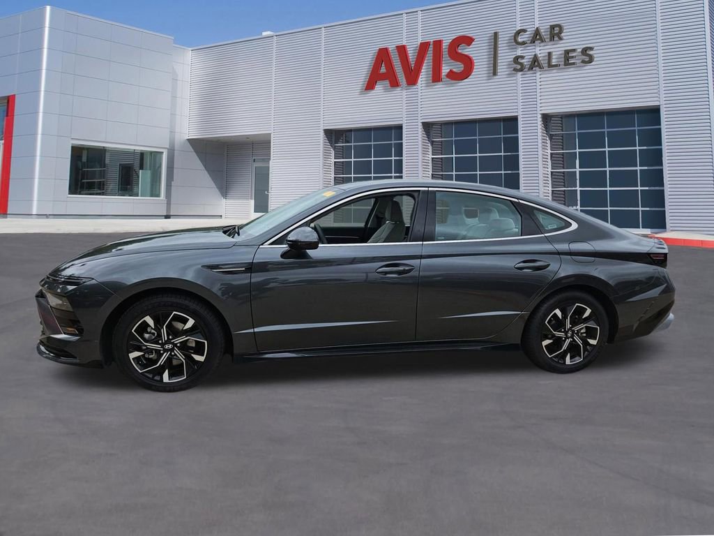 Used 2025 Hyundai Sonata SEL image 2