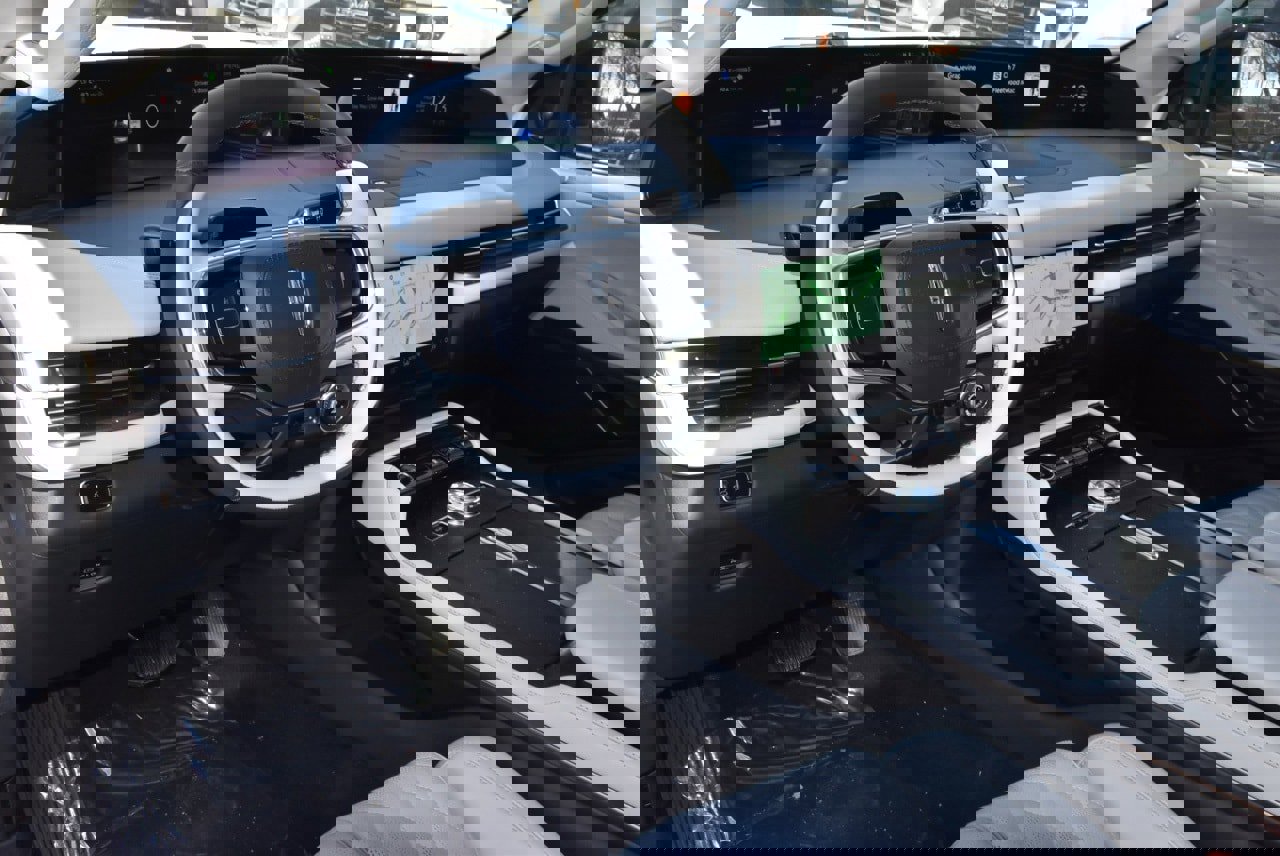 New 2026 Lincoln Navigator L Black Label image 39