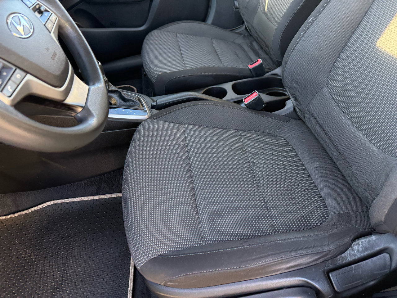 Used 2019 Hyundai Accent SE image 16