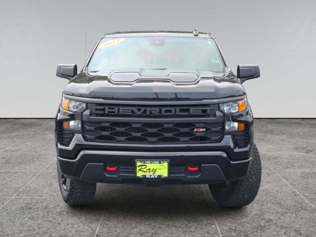 Certified 2024 Chevrolet Silverado 1500 Custom Trail Boss AWD/4WD image 2