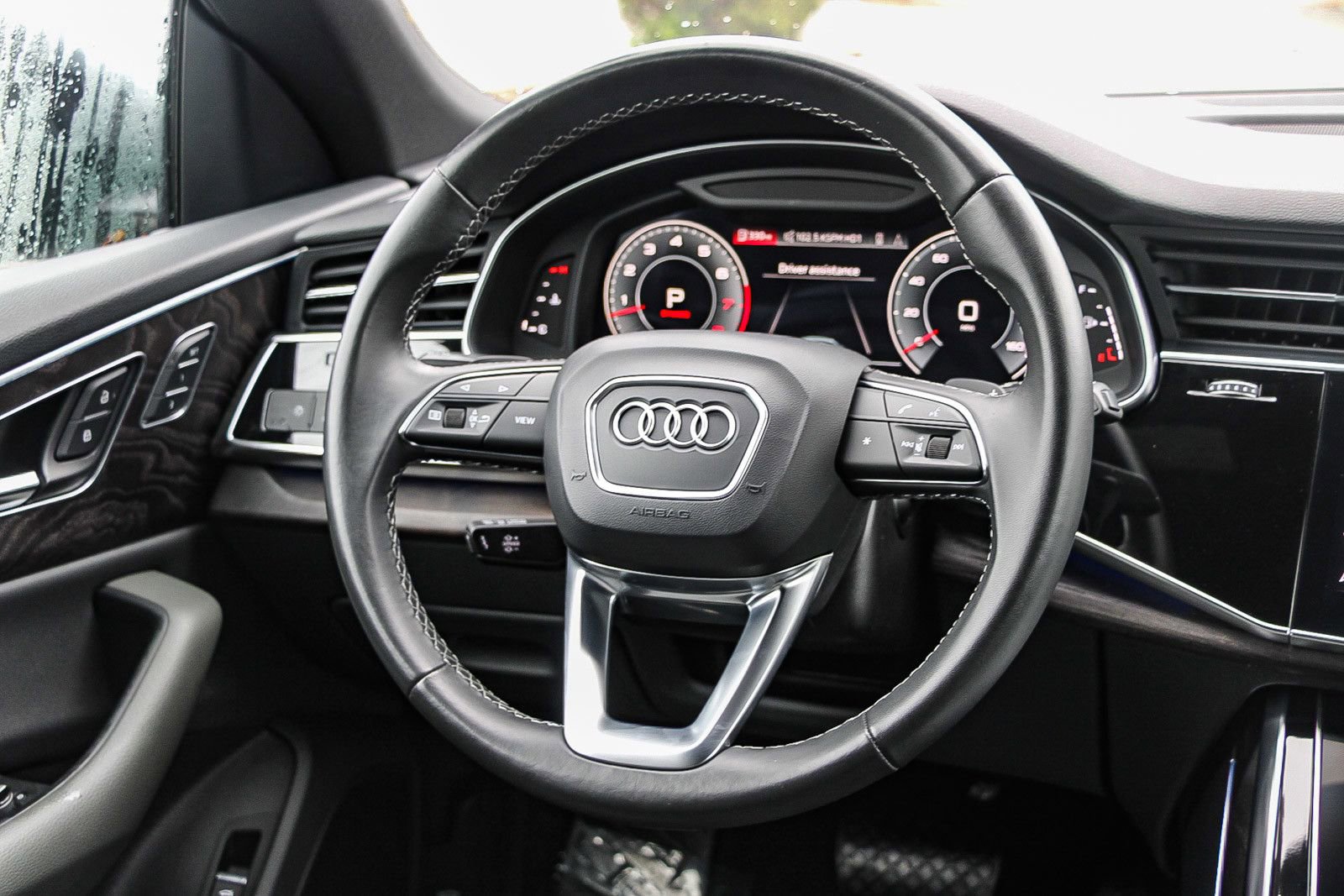 Used 2021 Audi Q8 Premium Plus w/ Premium Plus Package image 16