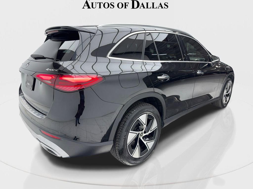 Used 2024 Mercedes-Benz GLC 300 4MATIC image 9