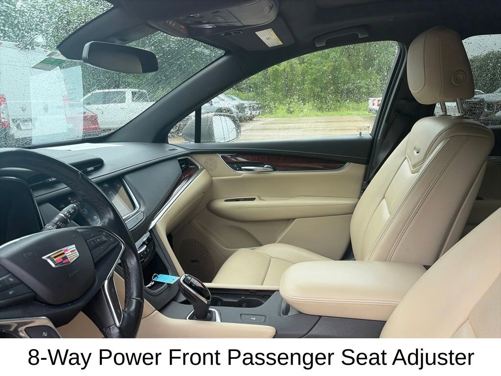 Used 2019 Cadillac XT5 Luxury FWD image 17