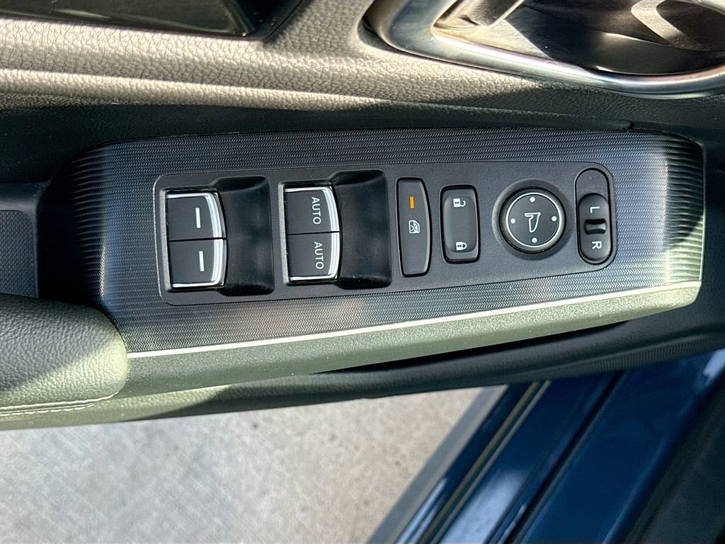Used 2025 Honda Civic FWD Hybrid Sedan image 18