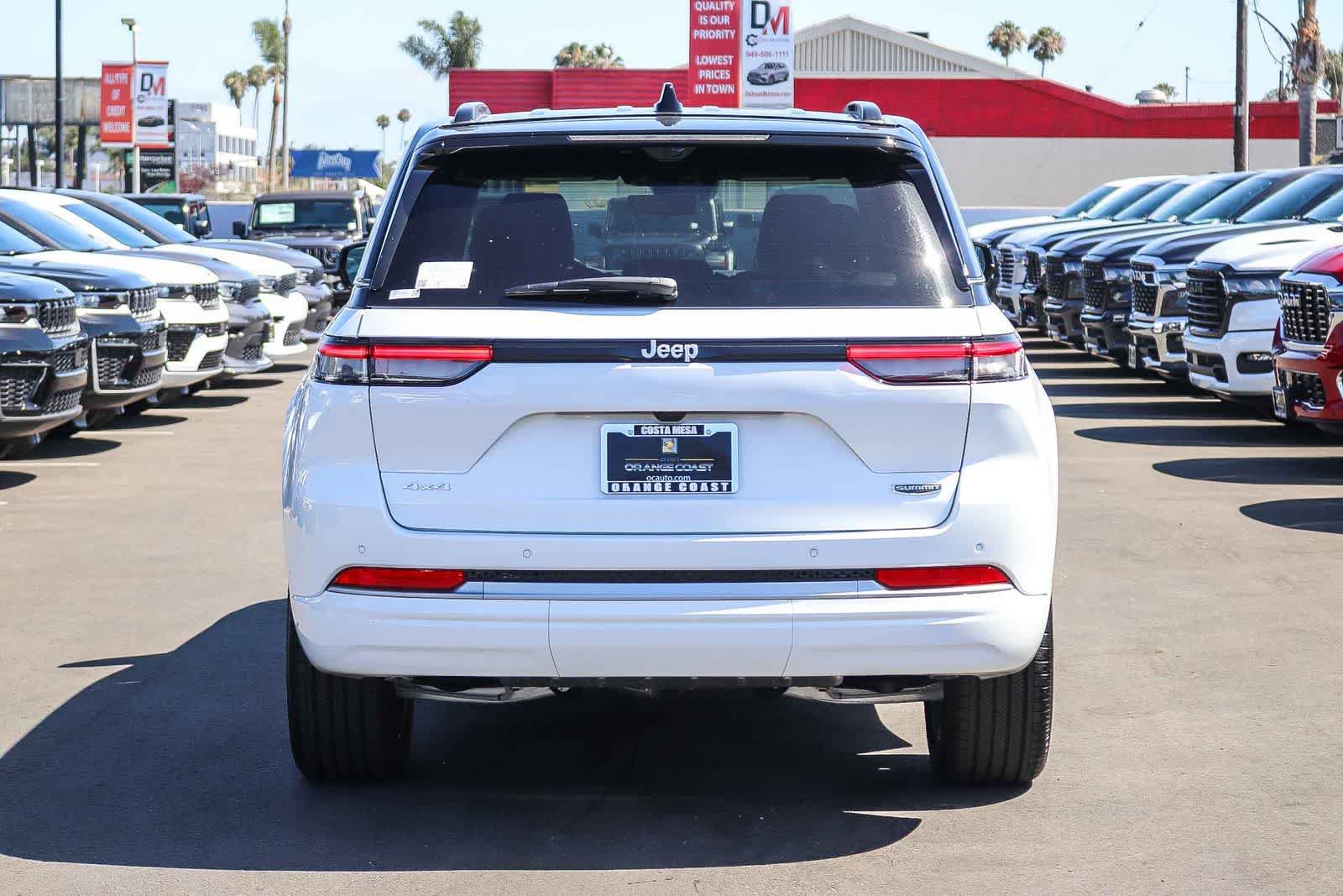 New 2026 Jeep Grand Cherokee Summit AWD/4WD image 5