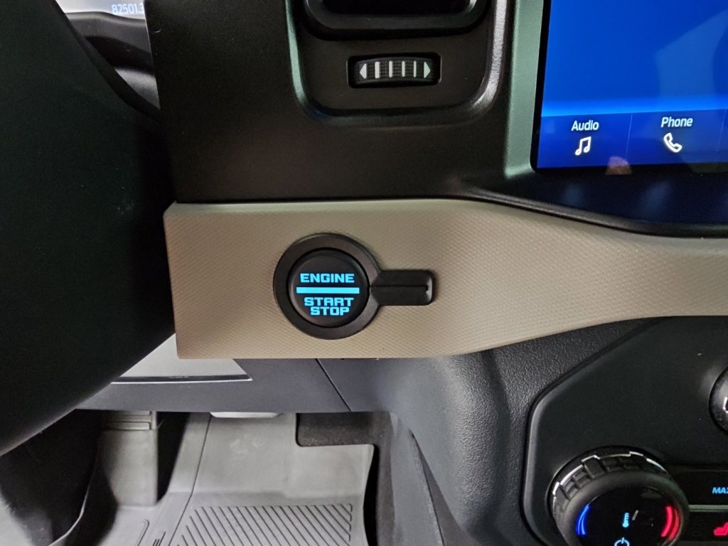 Used 2022 Ford Bronco Wildtrak AWD/4WD image 29