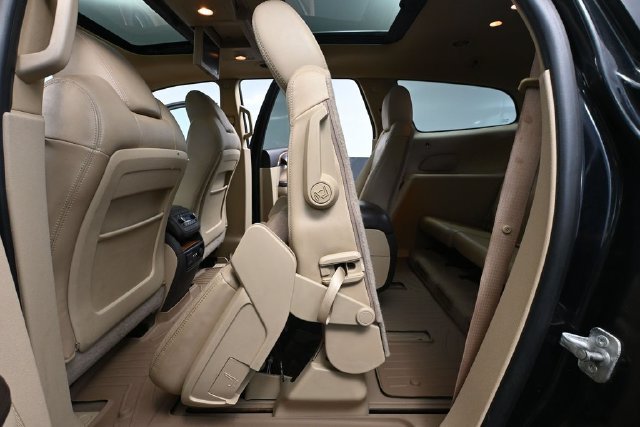 Used 2012 Buick Enclave Premium w/ Trailering Provision Package FWD image 30