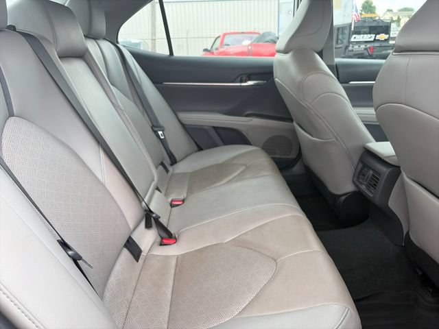 Used 2022 Toyota Camry XSE FWD image 29