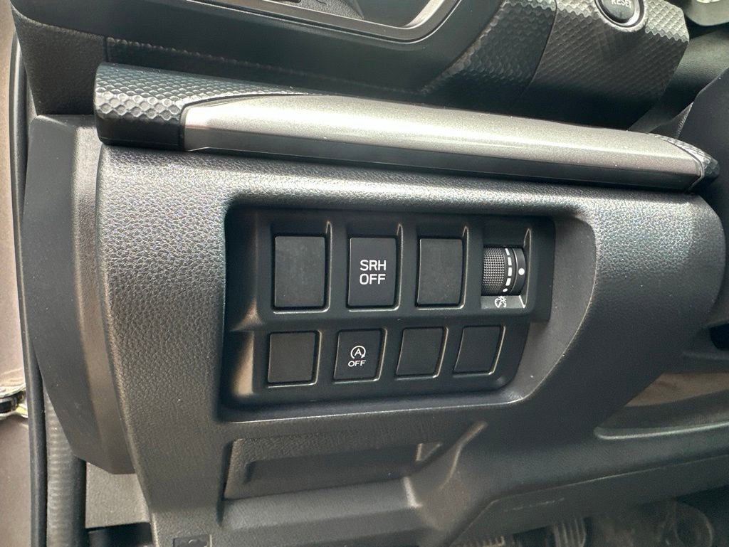 Used 2022 Subaru Forester Premium AWD/4WD image 22