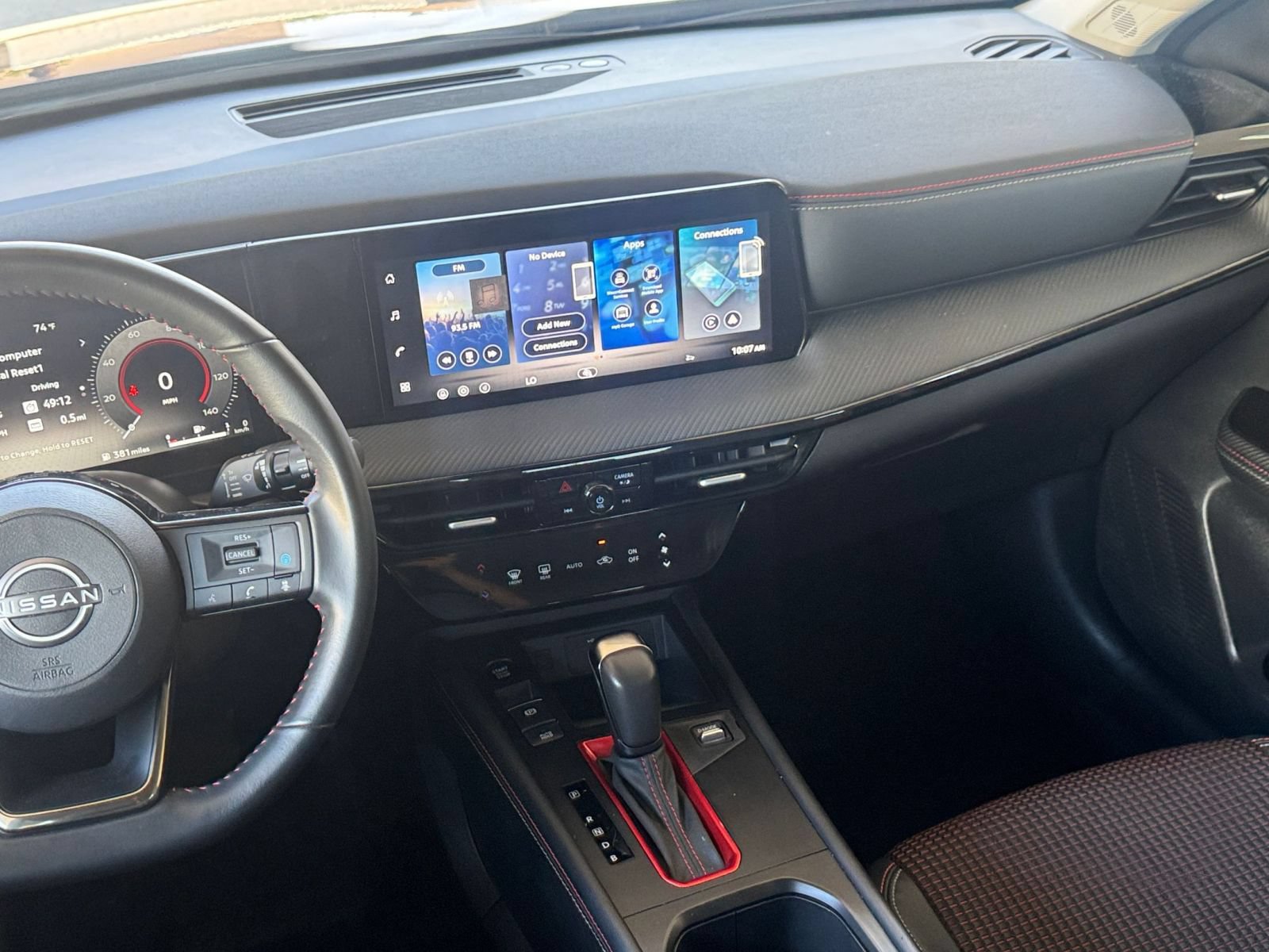 Used 2026 Nissan Kicks SR FWD image 19