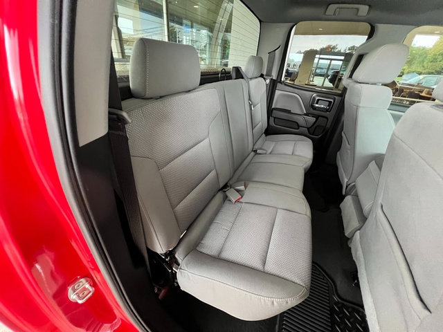 Used 2019 Chevrolet Silverado 1500 Custom w/ Custom Convenience Package image 24