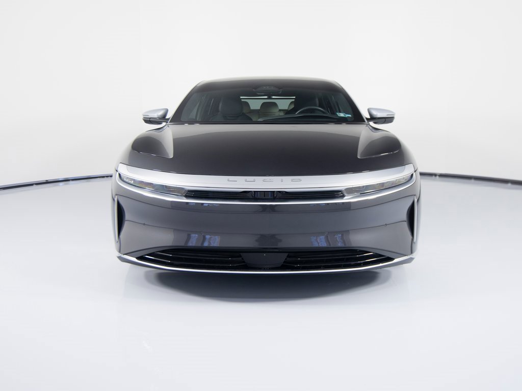Used 2022 Lucid Air Grand Touring image 2