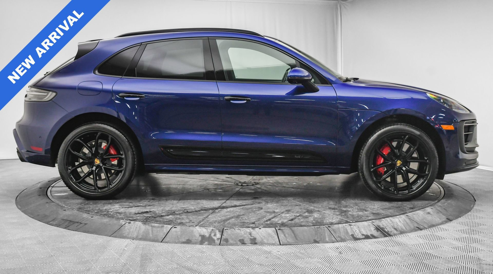 Used 2022 Porsche Macan GTS image 10