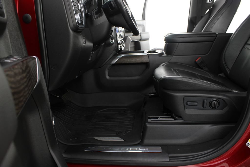 Used 2022 GMC Sierra 1500 Denali w/ Denali Premium Package AWD/4WD image 18