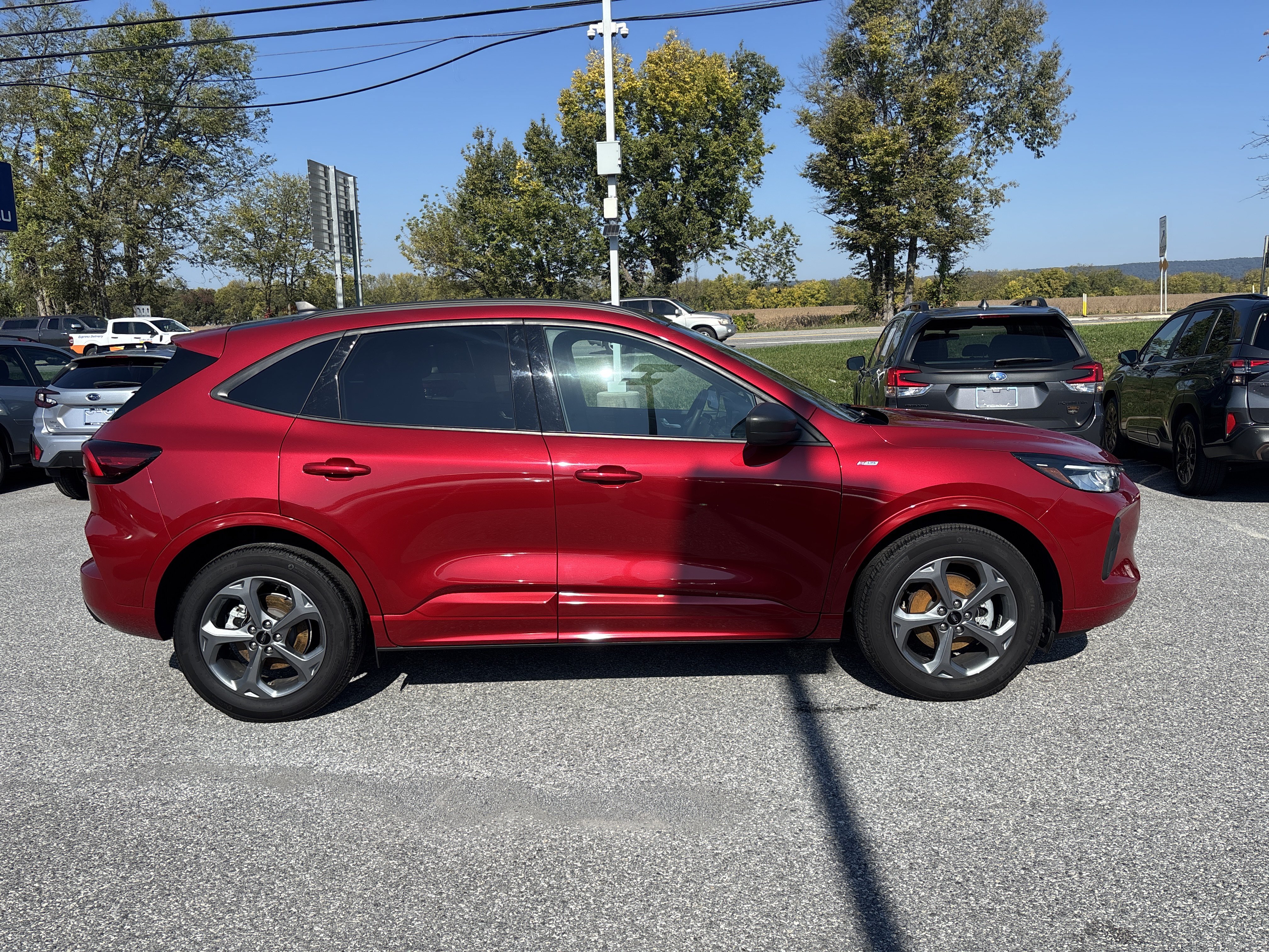 Used 2023 Ford Escape ST-Line w/ Tech Pack #1 AWD/4WD image 25