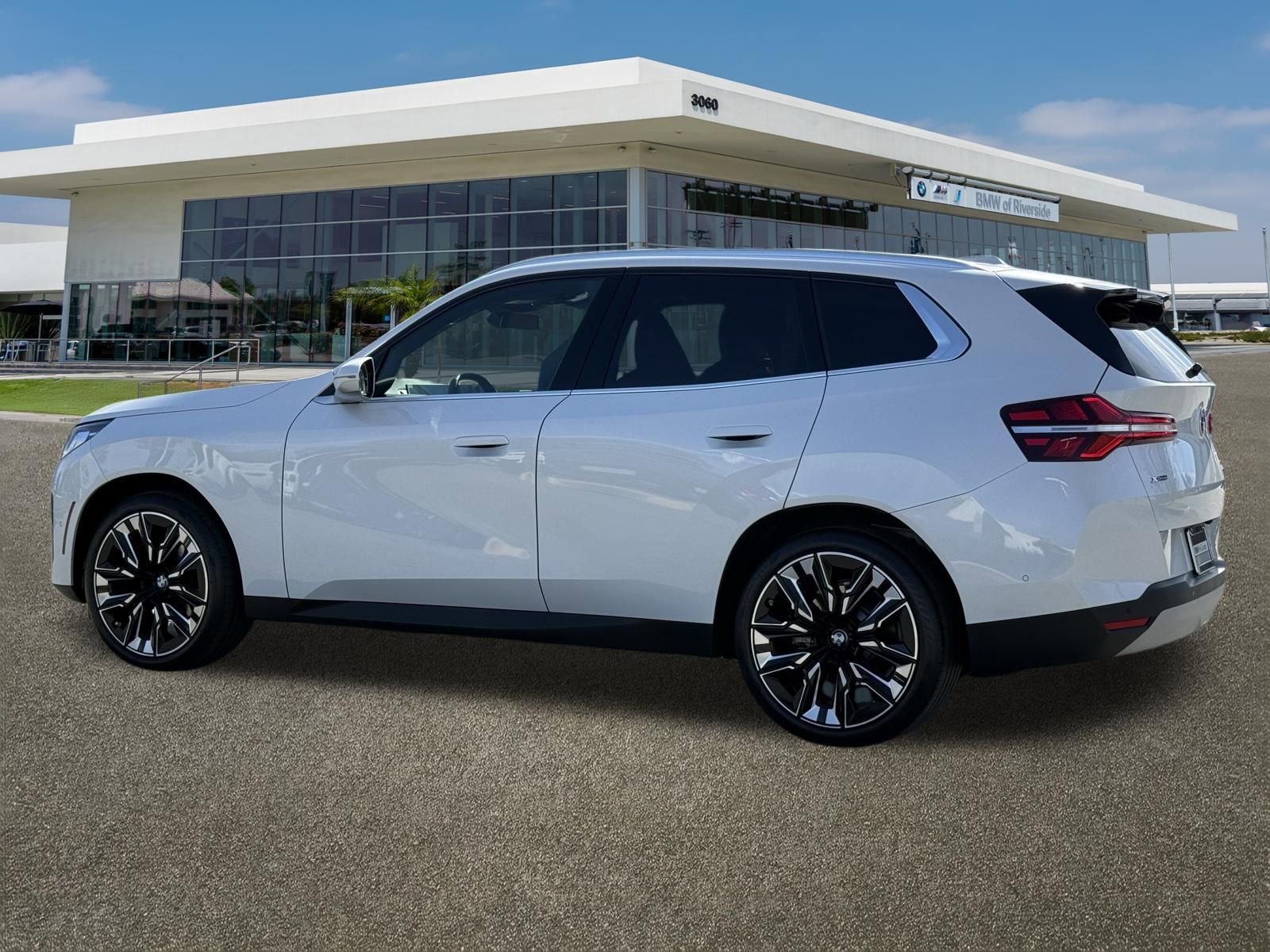 Used 2026 BMW X3 xDrive30 image 7