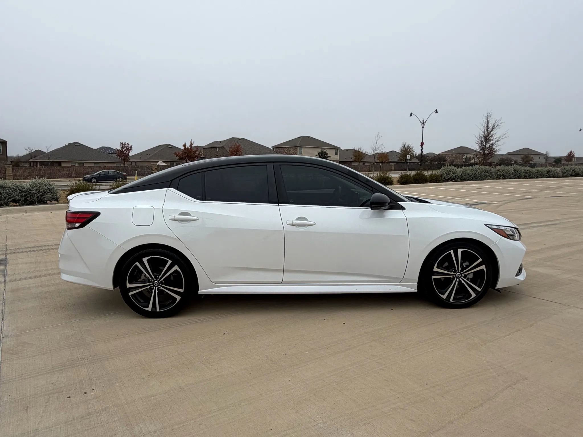 Used 2020 Nissan Sentra SR image 7