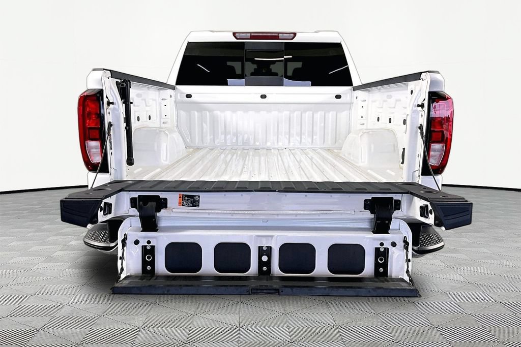 Certified 2024 GMC Sierra 1500 SLE w/ Preferred Package AWD/4WD image 7