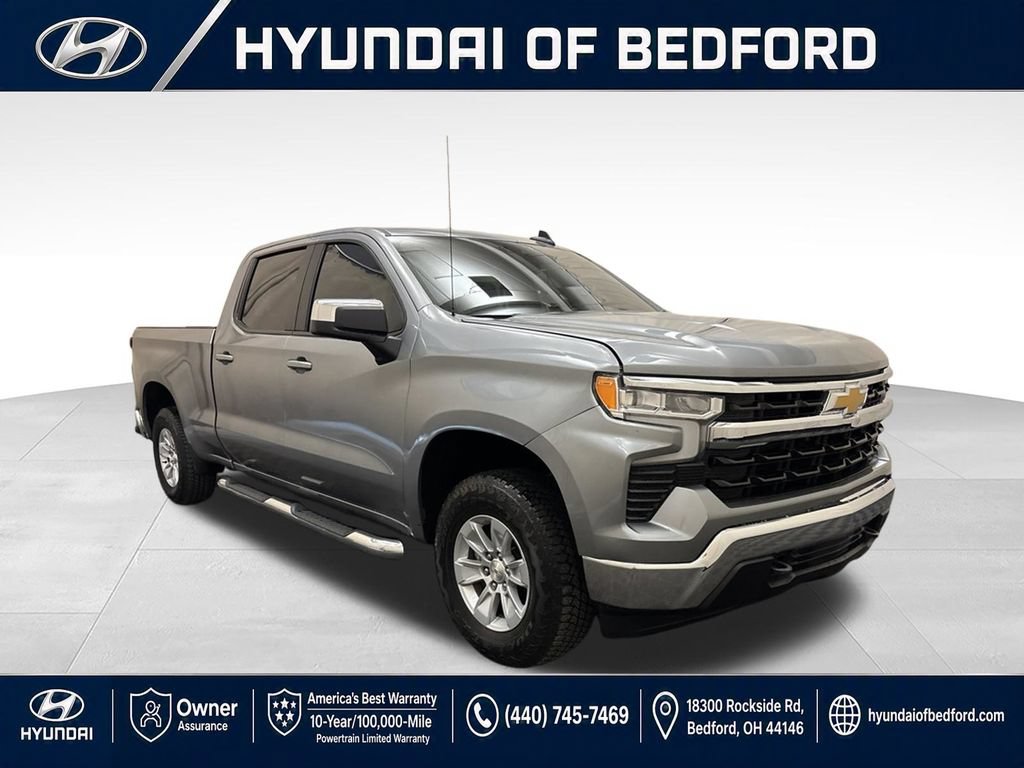Used 2025 Chevrolet Silverado 1500 LT w/ Protection Package AWD/4WD image 3