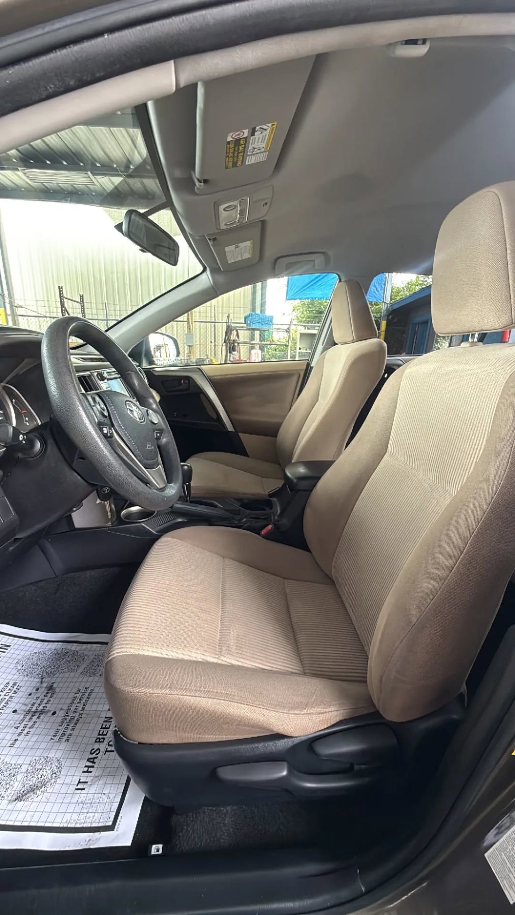 Used 2013 Toyota RAV4 LE image 15