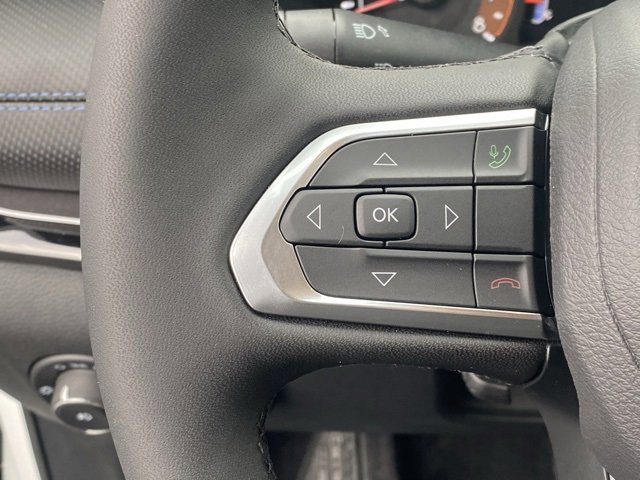 New 2026 Jeep Compass Latitude image 16