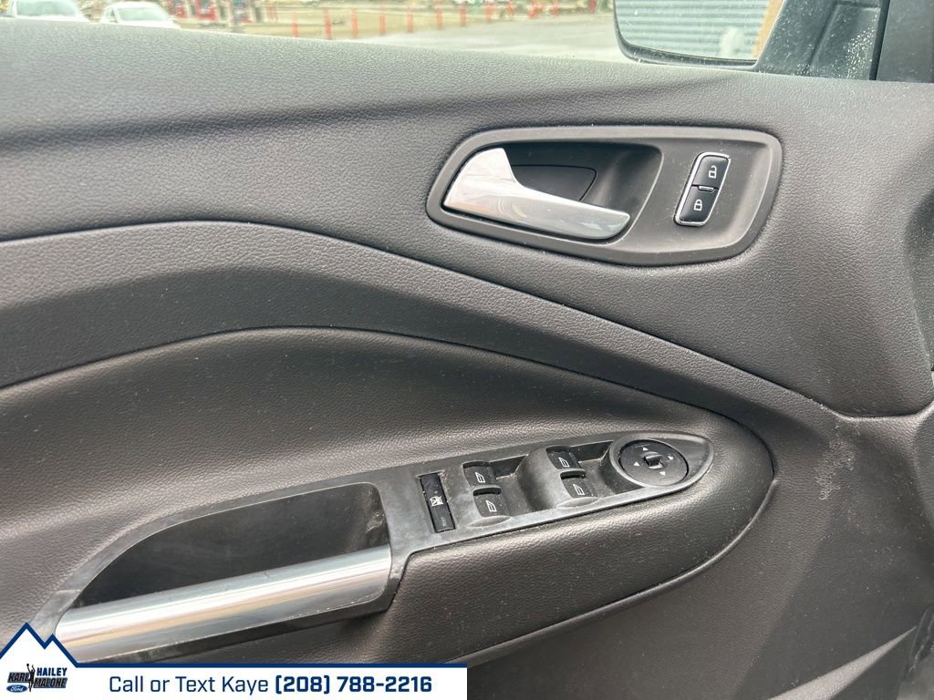 Used 2014 Ford Escape SE w/ Equipment Group 201A image 18