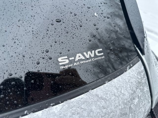 Used 2024 Mitsubishi Outlander AWD image 23