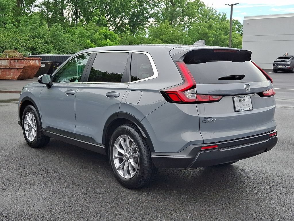 Used 2023 Honda CR-V EX image 4