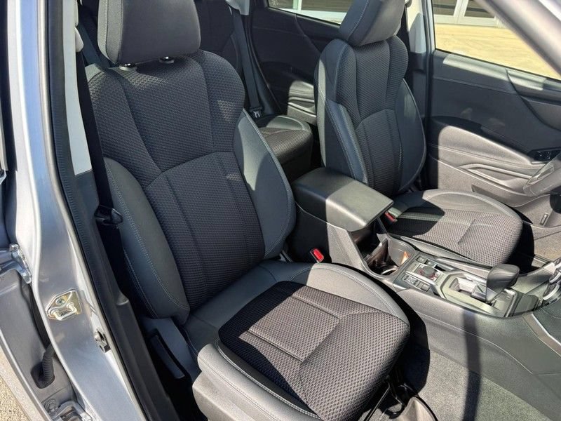 Used 2020 Subaru Forester Premium w/ Popular Package #1 AWD/4WD image 11