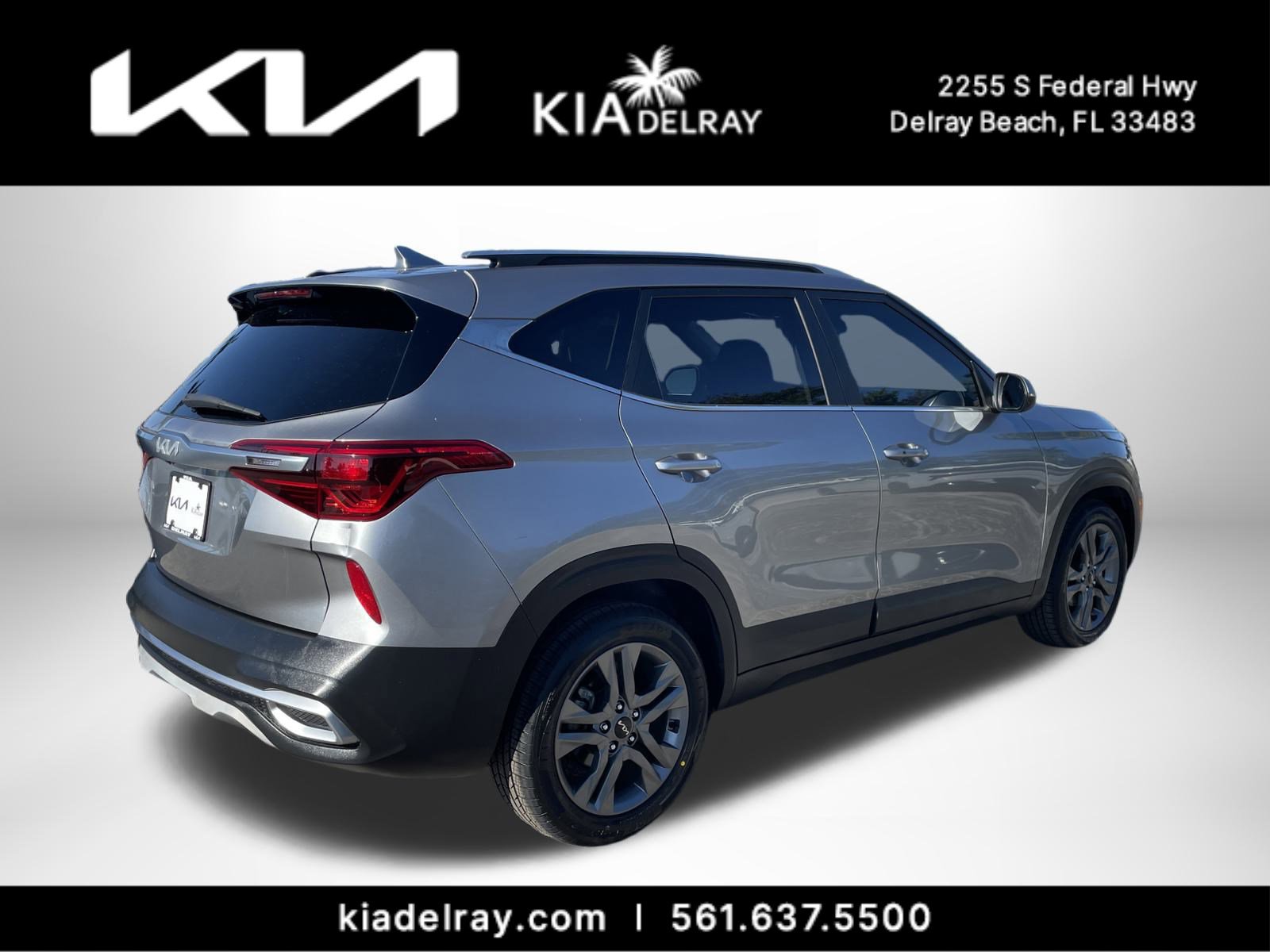 Used 2023 Kia Seltos S w/ Navigation Package image 3